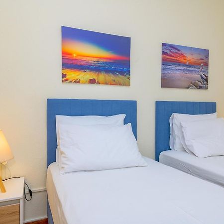 Athanasia'S Central Home อเล็กซานโดรโพลิส ภายนอก รูปภาพ