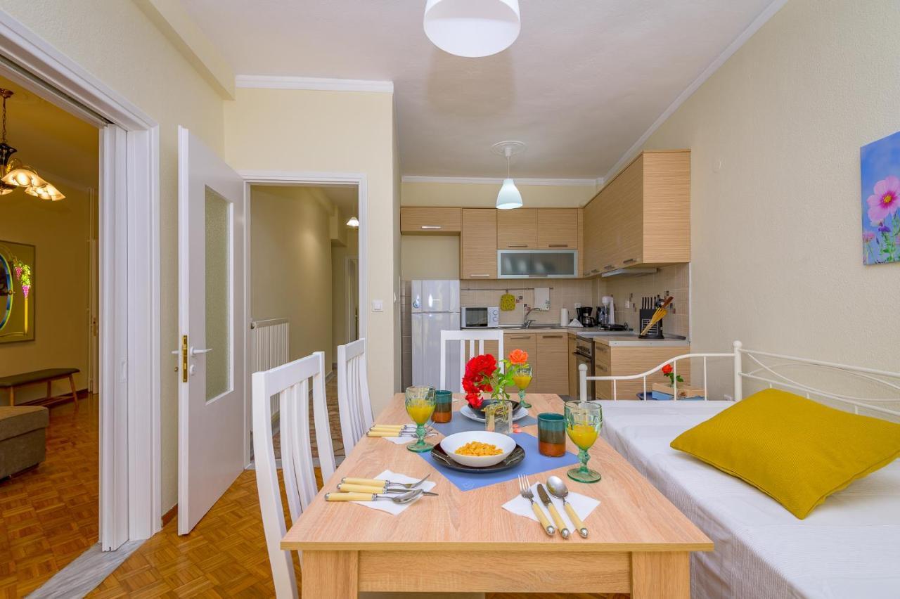 Athanasia'S Central Home อเล็กซานโดรโพลิส ภายนอก รูปภาพ