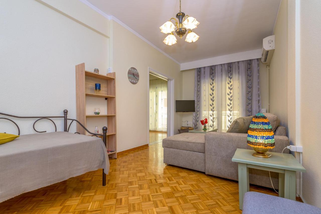 Athanasia'S Central Home อเล็กซานโดรโพลิส ภายนอก รูปภาพ