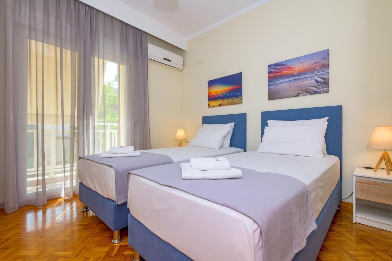 Athanasia'S Central Home อเล็กซานโดรโพลิส ภายนอก รูปภาพ